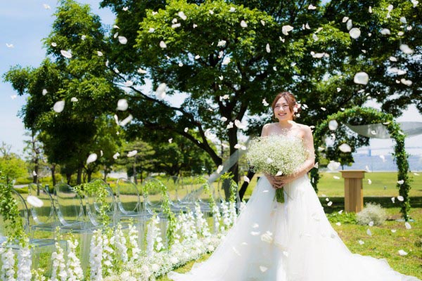 横浜の海 空 緑の大パノラマを一望できるレストランdanzeroで結婚式 1 5次会 プロデュース開始 1 5次会や会費制結婚式 記念日づくりはneo Flag